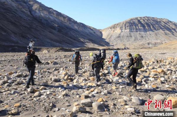 最新研究:全球变暖促加拿大高北极永久冻土融化和巨大环境变化 最新研究:全球变暖促加拿大高北极永久冻土融化和巨大环境变化