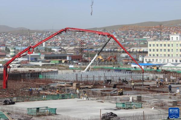 建设中的蒙古国乌兰巴托中央污水处理厂 建设中的蒙古国乌兰巴托中央污水处理厂