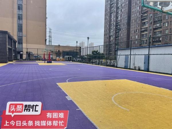 长沙一楼顶变篮球场，时常吵到深夜！社区：将拆除篮球架