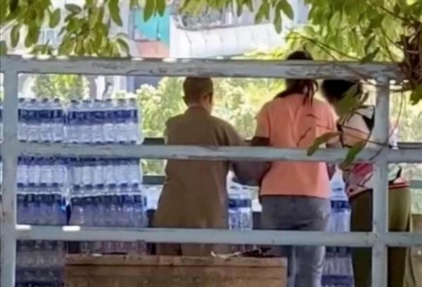 “多人往海里放生60多箱矿泉水”引争议,哪些“奇葩放生”会入刑? “多人往海里放生60多箱矿泉水”引争议,哪些“奇葩放生”会入刑?