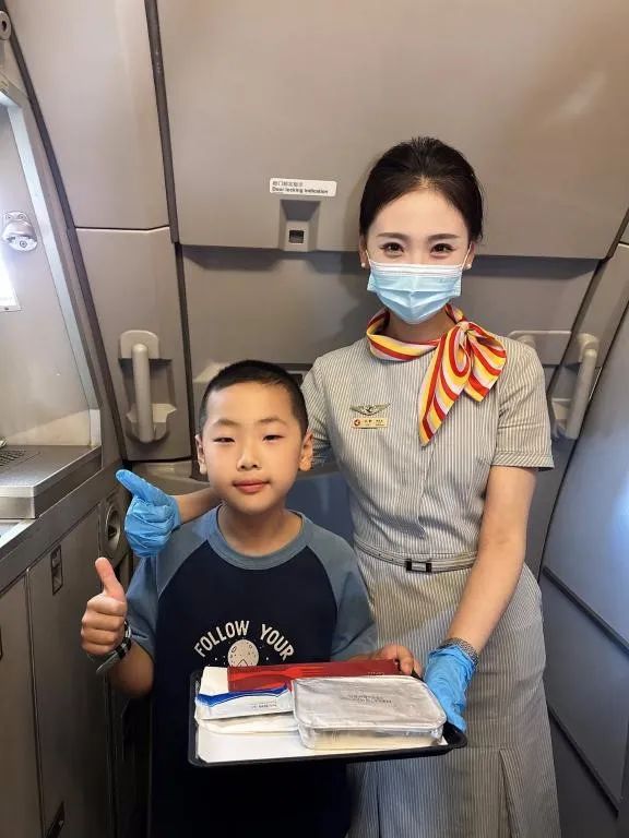 快看！津味炸酱面、包子都成了飞机餐→