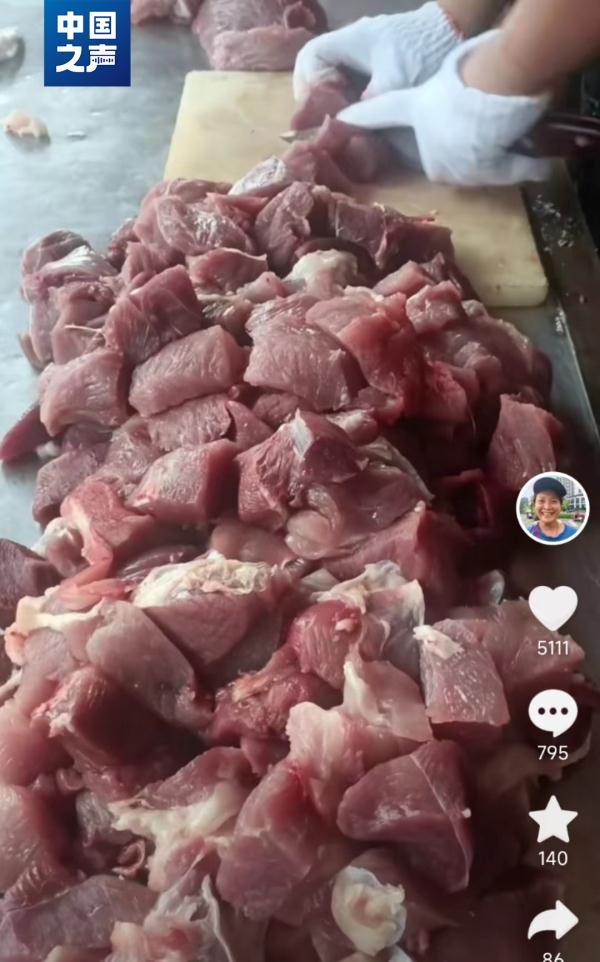 被迫停业！10元盒饭畅吃，摊位挤满网红！有人趁乱带盆顺走菜…