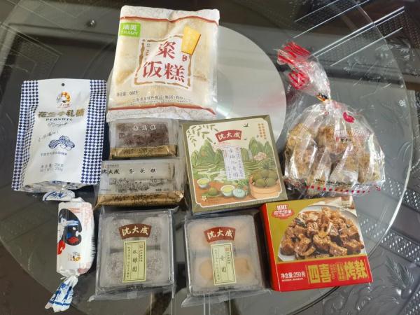 互联网“特产互换”，千里寄来的“盲盒”是惊喜还是失望？
