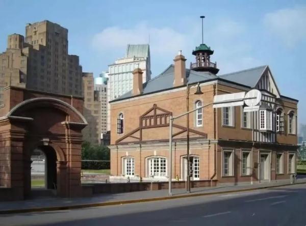 2023上海赛艇公开赛本周末在苏州河上拉开大幕