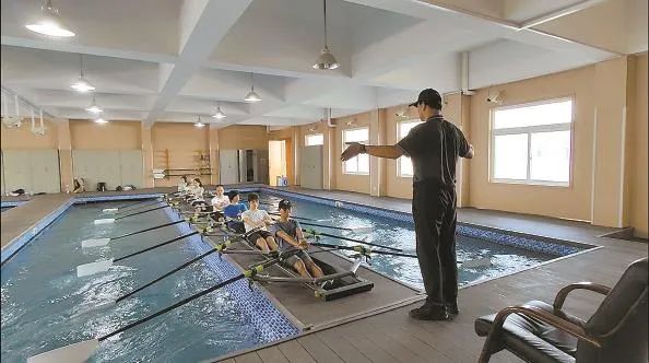 2023上海赛艇公开赛本周末在苏州河上拉开大幕