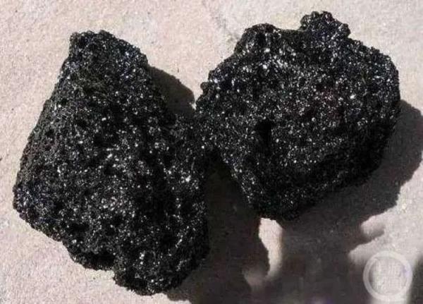 这味中药竟是人发制成的！老中医：血余炭可收敛止血
