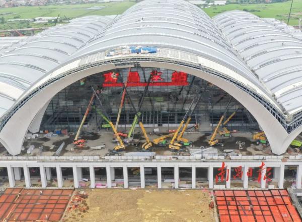 年内开通运营！南昌东站来了