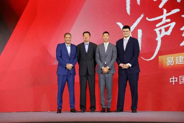 易建联:永远不会离开篮球,告别是新的开始 易建联:永远不会离开篮球,告别是新的开始