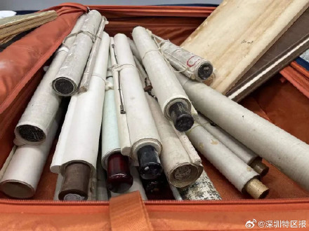 深圳海关查获两件国家禁止出境的文物 深圳海关查获两件国家禁止出境的文物