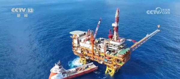 智能化程度最高、功能最齐全 现代化海上油田群恩平15-1全面建成投产 智能化程度最高、功能最齐全 现代化海上油田群恩平15-1全面建成投产