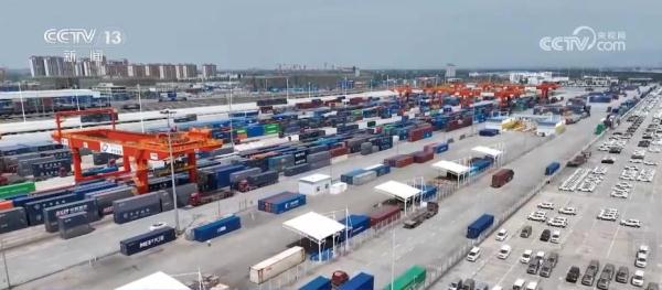 寄递物流网络海陆空体系建设不断完善 更好服务企业“出海”