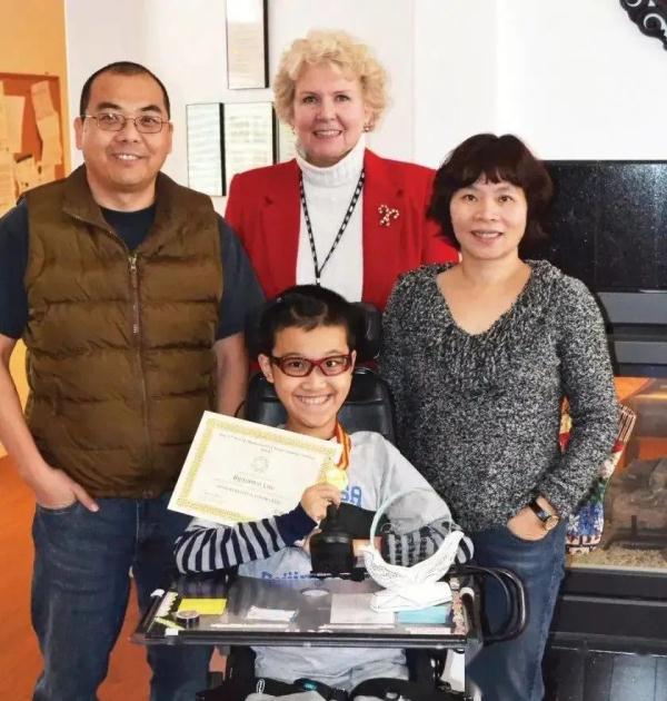 渐冻症男孩拿下全球数学大奖！导师：天赋超群