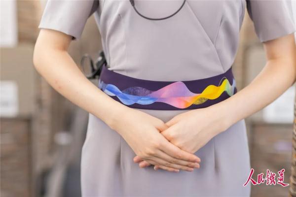 制服上新！亚运列车乘务组惊艳亮相