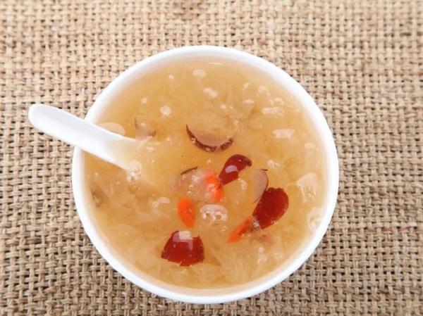 “秋吃白,病不来”,养肺黄金期到了!养生食谱推荐 “秋吃白,病不来”,养肺黄金期到了!养生食谱推荐