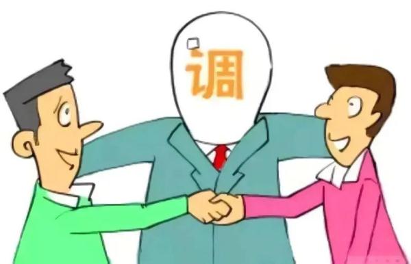 上海一别墅区邻里积怨，八卦镜、镇宅刀剑齐上阵要“镇压”对方