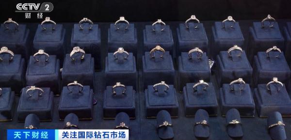 暴跌40%！需求急剧下跌！这一“天价神话”，落寞了？
