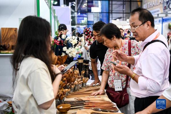 第20届中国—东盟博览会迎来公众开放日