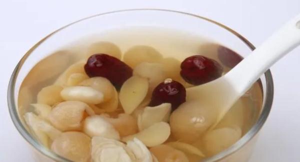 “秋吃白,病不来”,养肺黄金期到了!养生食谱推荐 “秋吃白,病不来”,养肺黄金期到了!养生食谱推荐