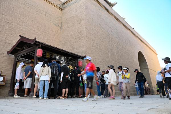 来者何人？报上名来！古人来到长城，是怎么“通关”的？