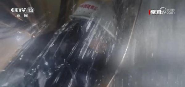 我国高原复杂地质铁路建设取得新突破 滇藏铁路丽香段创多项施工纪录 我国高原复杂地质铁路建设取得新突破 滇藏铁路丽香段创多项施工纪录