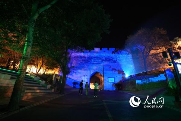 八达岭“夜长城” 点亮北京夜经济