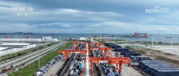 铁海联运班列今年运送货物同比增长14.1% 运输品类达940多种