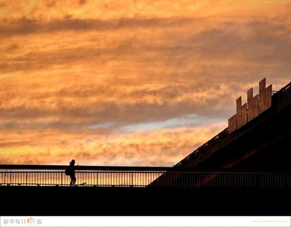 太美了！北方秋日的晚霞