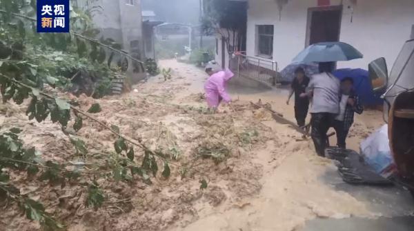 受降雨影响 陕西安康新增转移4424户9758人