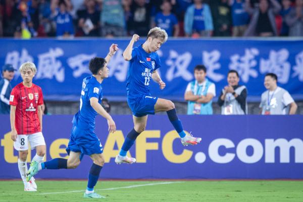 亚冠首战 武汉三镇遭浦和红钻补时绝平