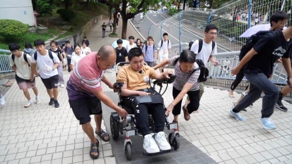 确诊罕见病13年,高考634分!圆梦大学的他决定…… 确诊罕见病13年,高考634分!圆梦大学的他决定……