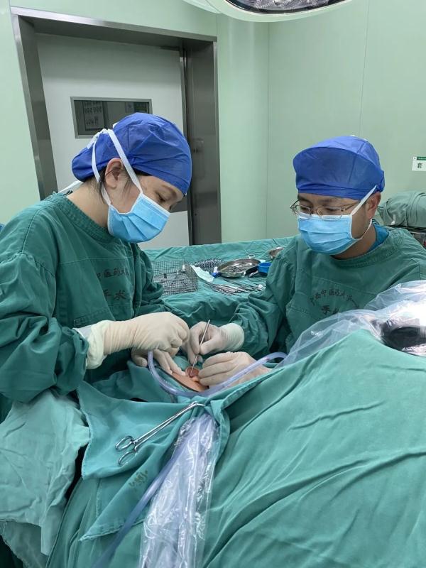 声音嘶哑一年多，“元凶”竟是......