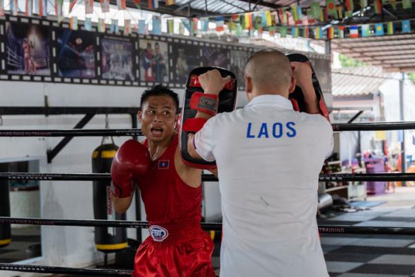 老挝武术散打运动员：感谢我的中国教练