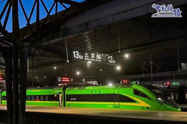 没抢到票看这：增开200列夜间高铁