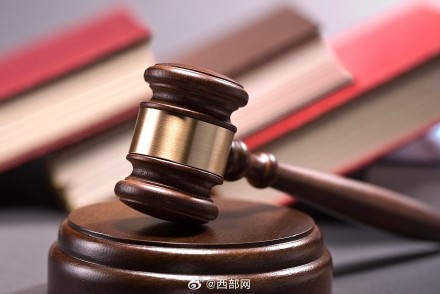 14岁男孩砸车玻璃盗烟不承担刑事责任,家属称直接告吧 14岁男孩砸车玻璃盗烟不承担刑事责任,家属称直接告吧