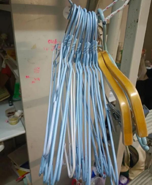 千万不要动学长学姐留下的“怪东西”！