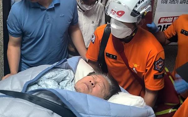 绝食20多天后，李在明被“自己人”送进牢房？