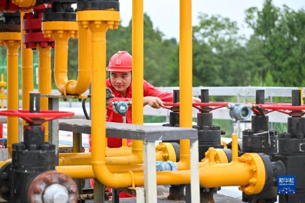 我国首个投入商业开发页岩气田——涪陵页岩气田产气量突破600亿方