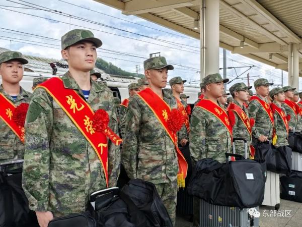 有一种刻骨铭心,叫新兵的“第一次” 有一种刻骨铭心,叫新兵的“第一次”