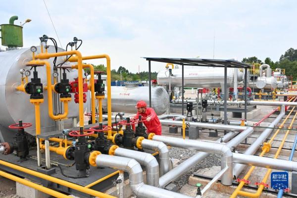 我国首个投入商业开发页岩气田——涪陵页岩气田产气量突破600亿方