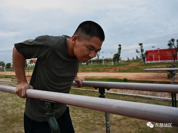 这个上等兵,是硕士研究生! 这个上等兵,是硕士研究生!