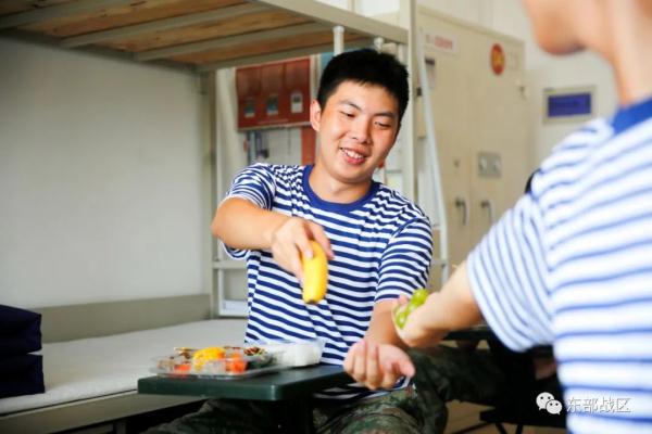 有一种刻骨铭心,叫新兵的“第一次” 有一种刻骨铭心,叫新兵的“第一次”