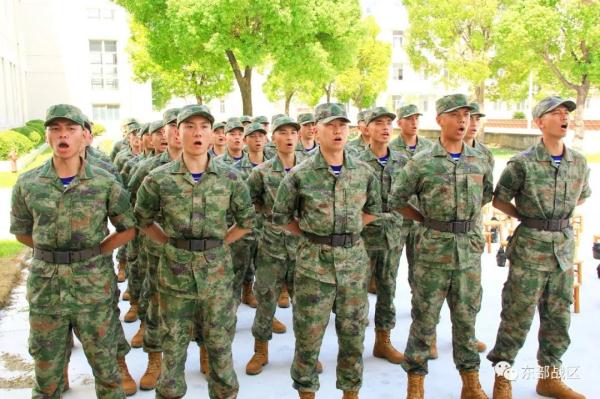 有一种刻骨铭心,叫新兵的“第一次” 有一种刻骨铭心,叫新兵的“第一次”