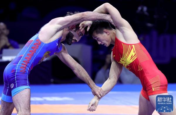 摔跤世锦赛丨曹利国获男子古典式摔跤60公斤级季军