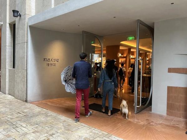 耗时17年修缮改造！上海当下最火街区，真的越逛越“上头”→