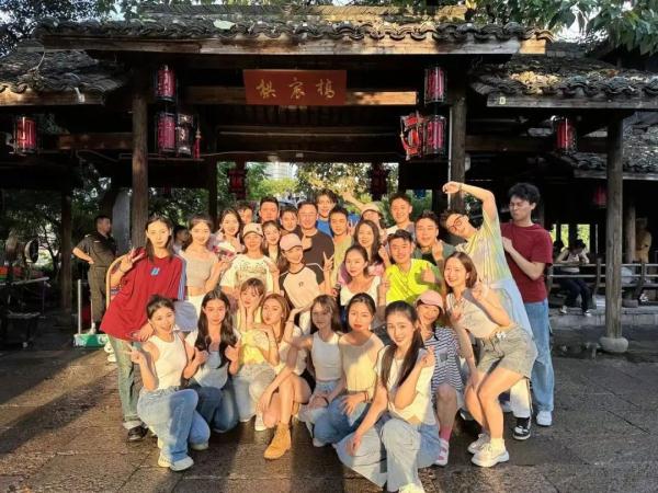 高校密集发文！亚运咱除了来人，还整了这么多“狠活儿”......