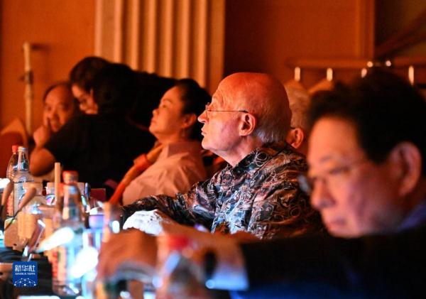 青岛国际小提琴比赛举行