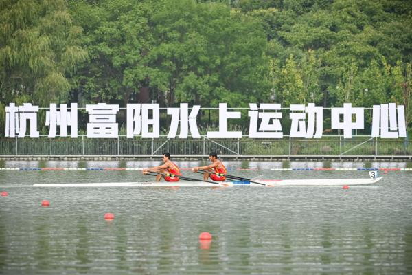 杭州亚运会丨刘治宇/张亮夺得赛艇男子双人双桨冠军