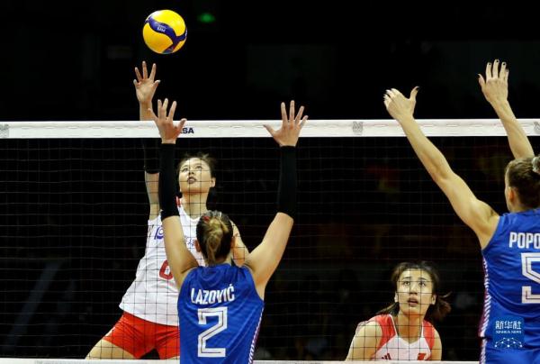 巴黎奥运会女排资格赛：中国胜塞尔维亚