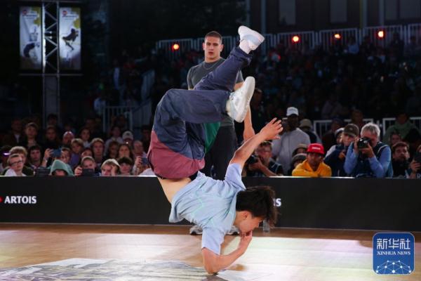 亓翔宇获霹雳舞世锦赛男子组第四名 亓翔宇获霹雳舞世锦赛男子组第四名