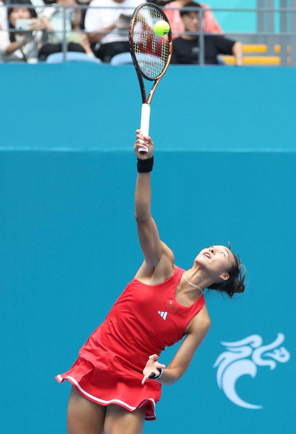 杭州亚运会丨郑钦文、朱琳晋级网球项目女单第三轮